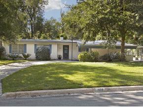 1030 NW 40th Ter., Gainesville, FL 32605