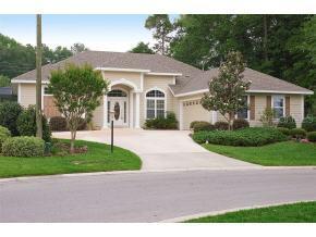 8606 SW 8th Place, Gainesville, FL 32607