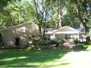2516 NW 37th Terrace Ter., Gainesville, FL 32605
