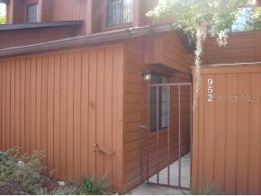 952 SW 55th Terrace, Gainesville, FL 32608