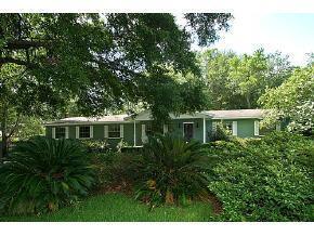 8024 NW 2nd Ct., Gainesville, FL 32607