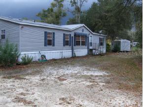 7418 NE 221 St., Melrose, FL 32666