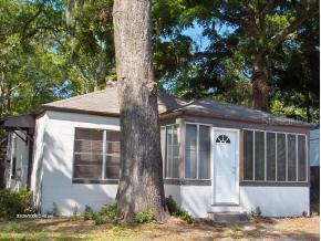 1230 NW 21 Avenue, Gainesville, FL 32609