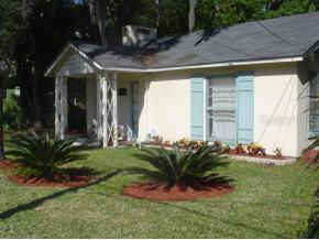 217 NE 6 St., Gainesville, FL 32601