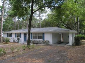 934 SE 27th St., Melrose, FL 32666