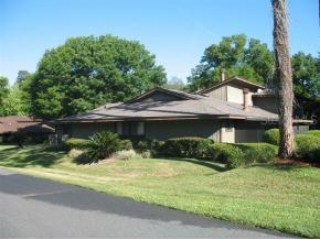 1604 NW 19th Circle Cir., Gainesville, FL 32605