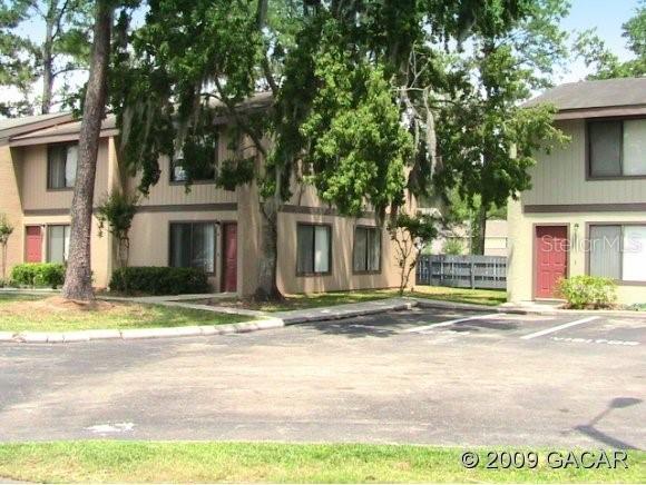 2300 SW 43rd St, M-4 St. #M-4, Gainesville, FL 32608