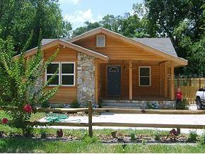 3014 NW 6th St., Gainesville, FL 32609