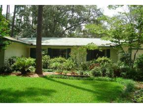 3610 NW 40 Ter., Gainesville, FL 32606