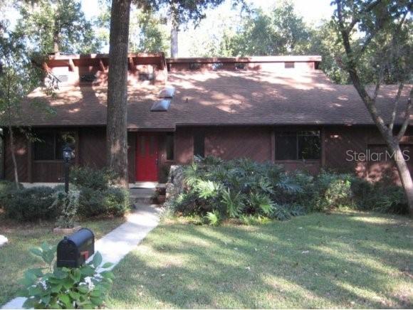 1631 NW 94th St., Gainesville, FL 32606