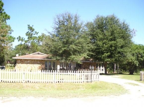 10591 NE 109 Ct., Archer, FL 32618
