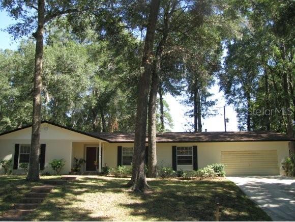 2005 27th St., Gainesville, FL 32605