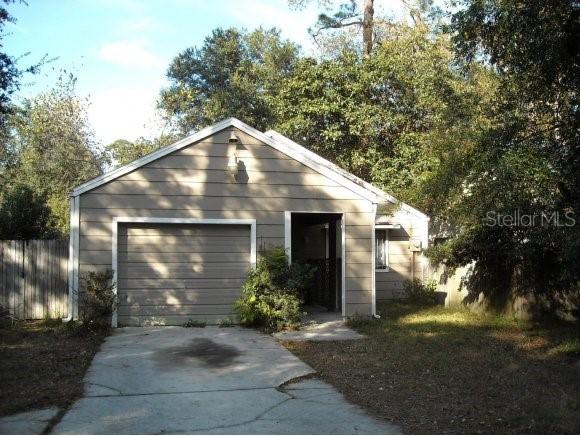 922 NW 10th Ave., Gainesville, FL 32601