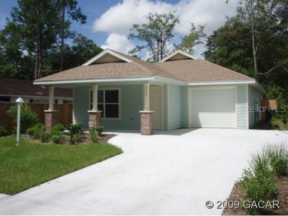710 NE 12th St., Gainesville, FL 32601