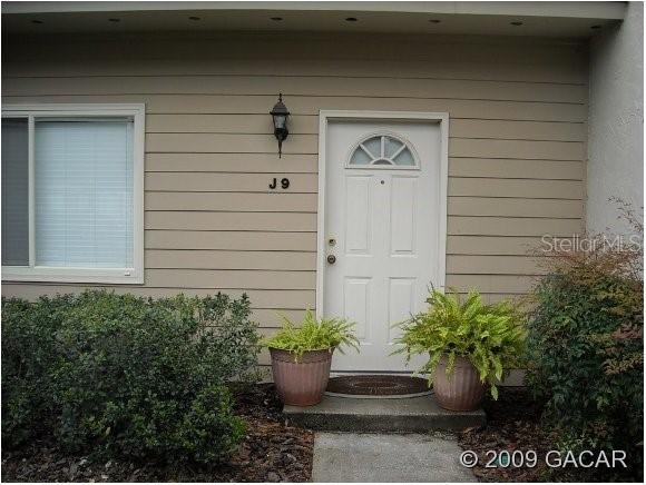 501 SW 75th St. #J-9, Gainesville, FL 32607