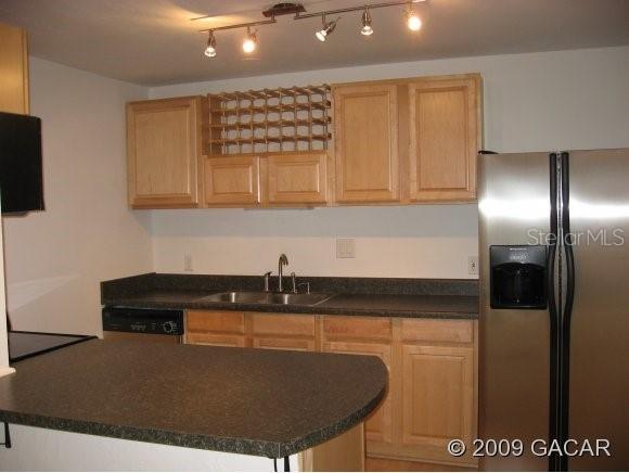 1015 SW 9 St. #B4, Gainesville, FL 32601