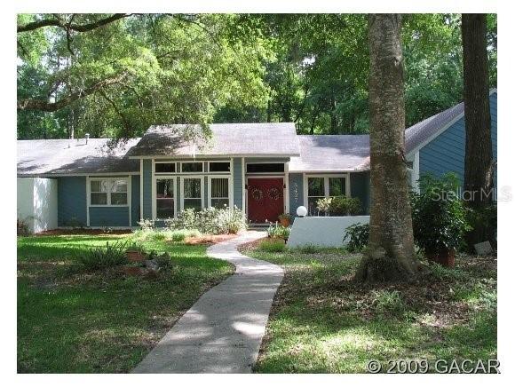 8427 SW 5th Place Pl., Gainesville, FL 32607