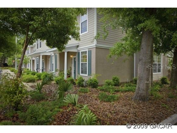 915 NW 21st Avenue Ave., Gainesville, FL 32609