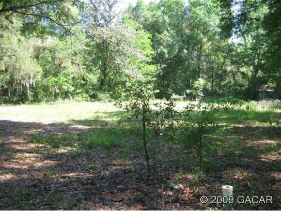 2435 SE 10th Ave., Gainesville, FL 32641