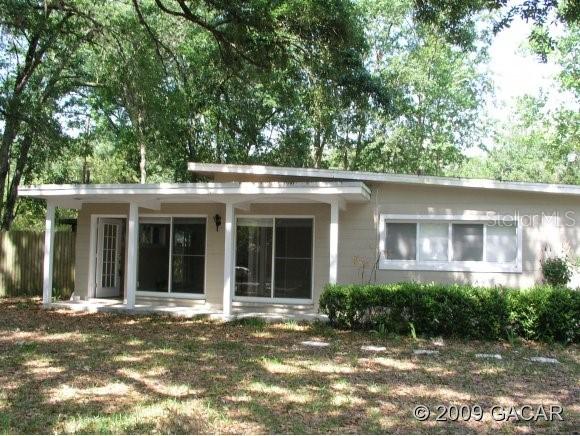 2224 NE 7th St., Gainesville, FL 32609