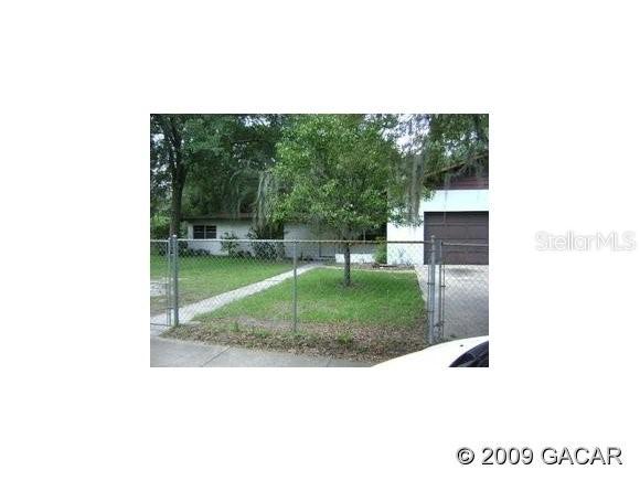 2110 NE 12th St., Gainesville, FL 32609