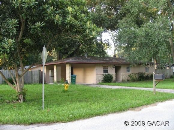 26426 SW 3 Pl., Newberry, FL 32669