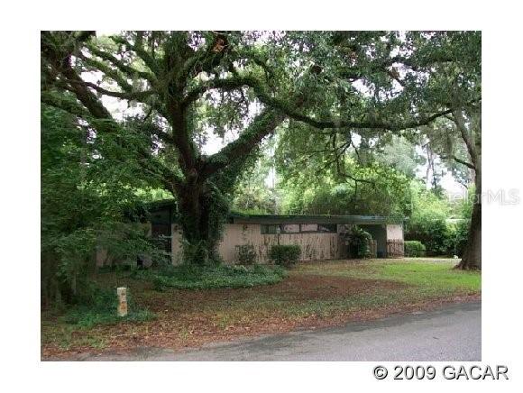 4104 SW 21st St., Gainesville, FL 32608