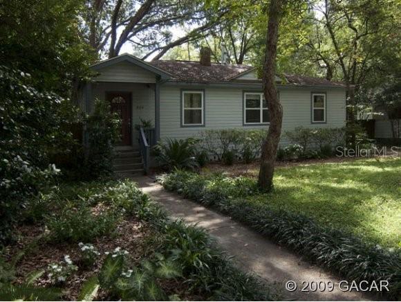 929 NE 7th Ave., Gainesville, FL 32601