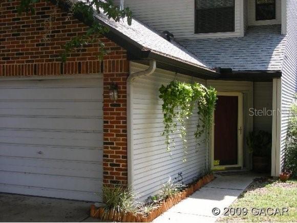 940 NW 42nd Ter., Gainesville, FL 32605