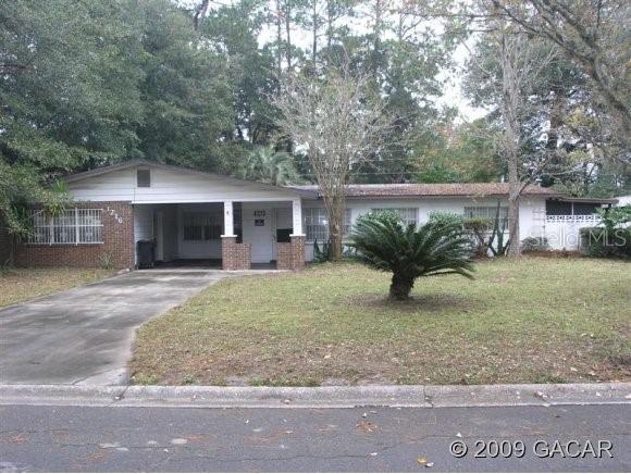 1216 NE 16th Pl., Gainesville, FL 32609