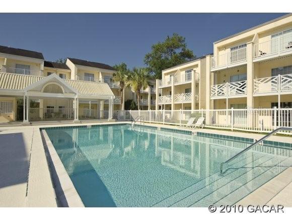 1064 SW 14th Ave. #A, Gainesville, FL 32601