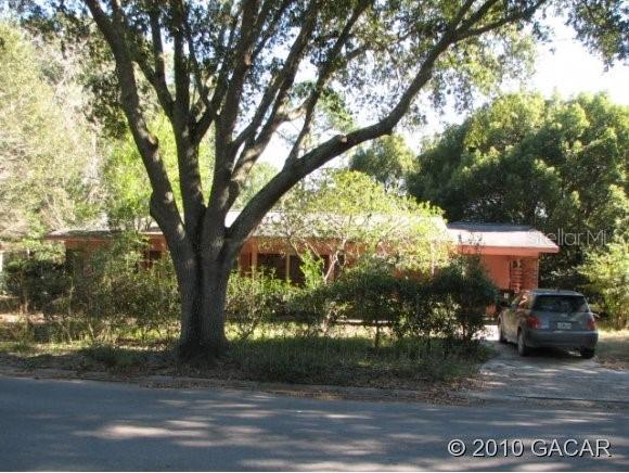 3003 NE 19th St., Gainesville, FL 32609