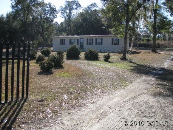 21610 NE 40th St., Williston, FL 32696