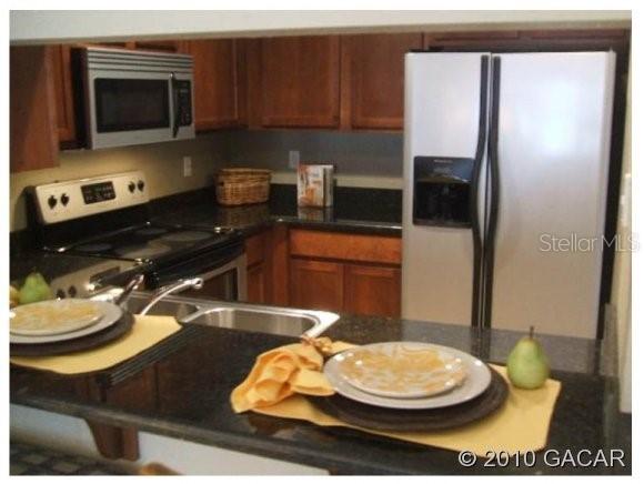 1440 NW 3rd Ave. #211, Gainesville, FL 32603