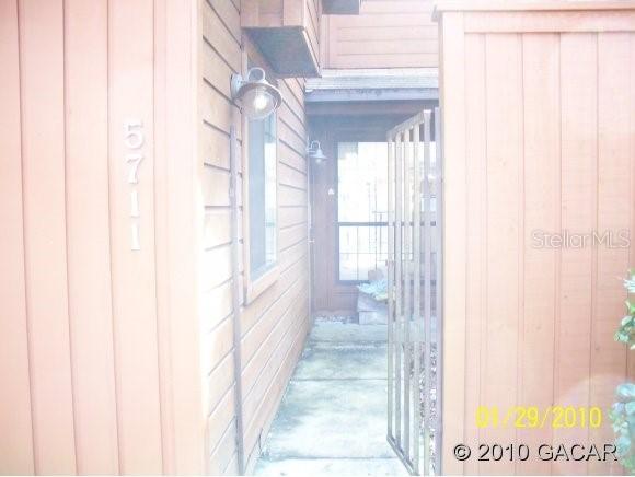 5711 SW 10th Pl., Gainesville, FL 32607