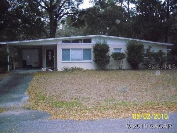 1802 NW 38th Ter., Gainesville, FL 32605