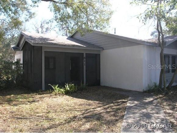 611 SW 3rd St., Gainesville, FL 32601