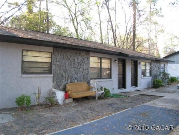 2436 NW 4th Ter., Gainesville, FL 32609