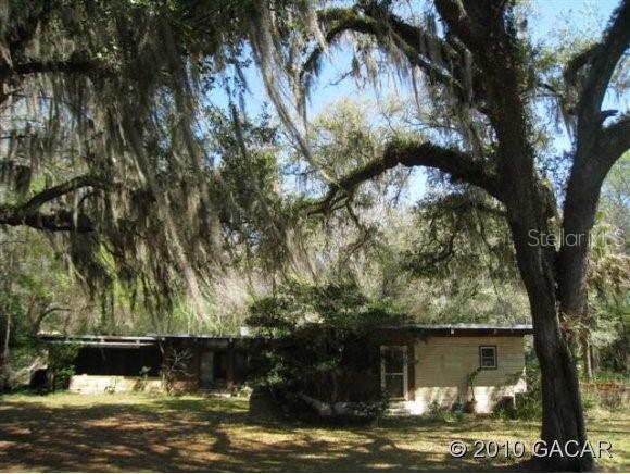 32 SW 43rd Ter., Gainesville, FL 32607