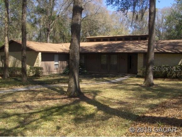 319 SW 83rd Ter., Gainesville, FL 32607