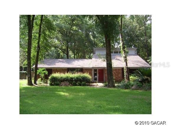 7624 SW 18th Pl., Gainesville, FL 32607