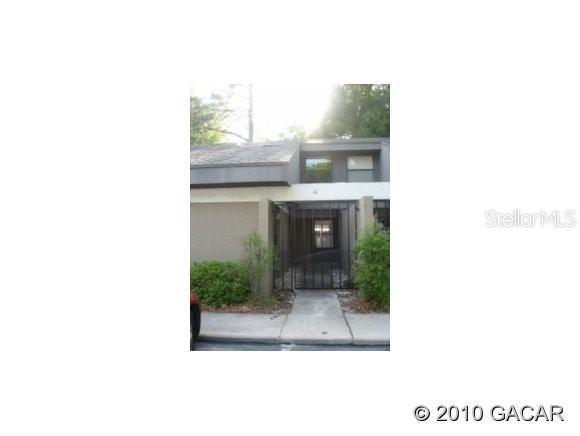 7200 SW 8th Ave. #B-10, Gainesville, FL 32607