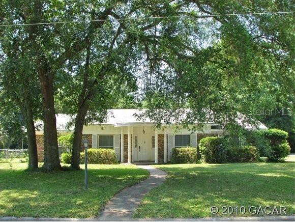 3949 NW 38th Pl., Gainesville, FL 32606