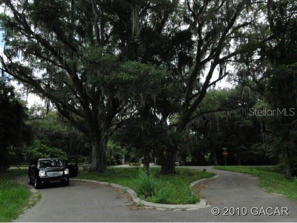 15628 NW 11th Ln., Newberry, FL 32669