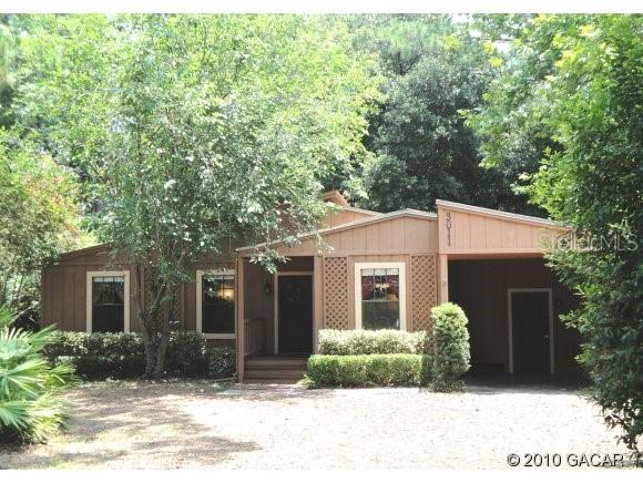 3011 NE 9th St., Gainesville, FL 32609