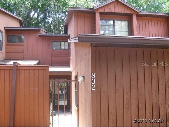 832 SW 57th Ter., Gainesville, FL 32607