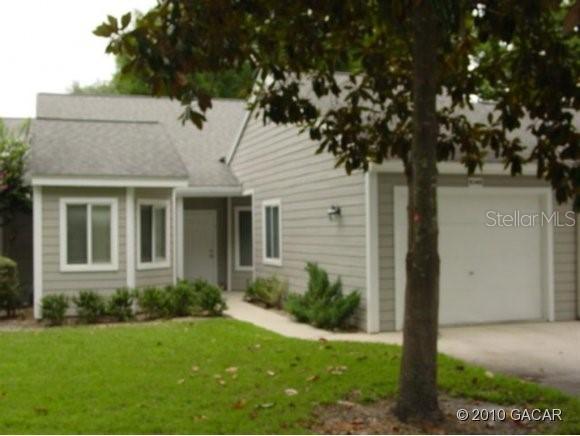 1048 NW 124th Dr., Newberry, FL 32669