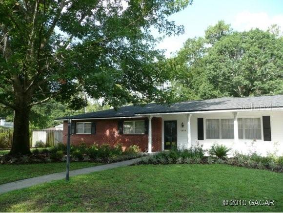 1924 Nw 43rd Ter., Gainesville, FL 32605