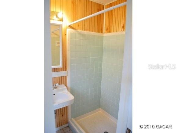 3103 NW 4 Ter., Gainesville, FL 32609