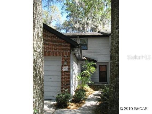 905 NW 42nd Ter., Gainesville, FL 32605
